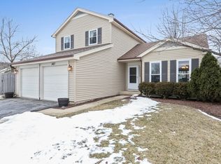 467 Briarcliff Ln, Bartlett, IL 60103