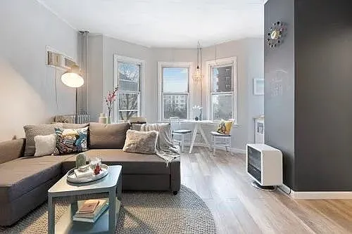 Building Photo - 4914 Park Ave #2F