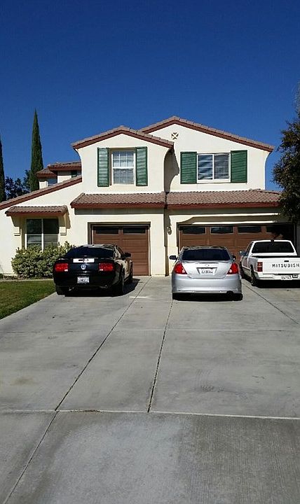 1st image of 27838 Crescent Ct