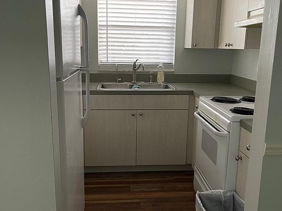 3rd image of 4000 3rd St N APT 210