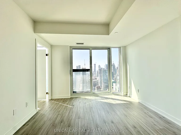 252 Church St #5511 — Photo 7
