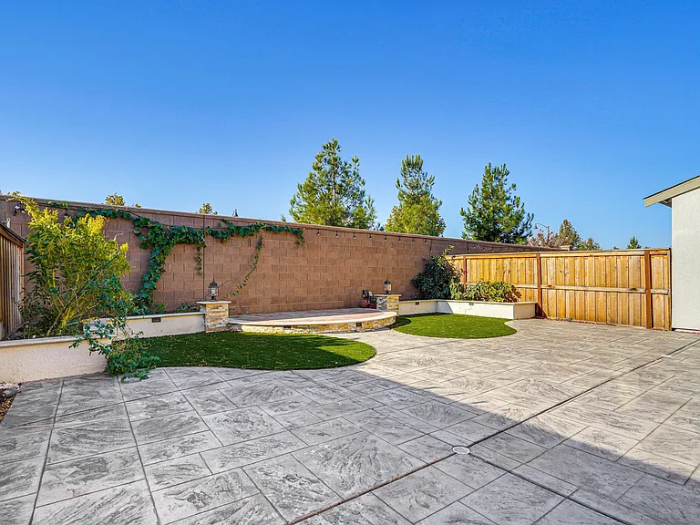 5727 Tournament Ct — Photo 19