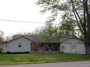 6768 N 1075th St, Robinson, IL 62454