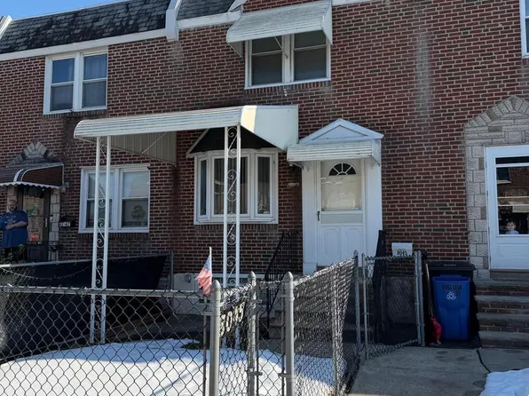 8045 Leon St, Philadelphia, PA 19136