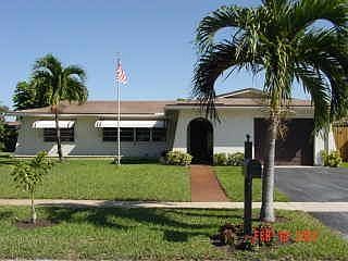 Immaculate Home in Pembroke Lakes