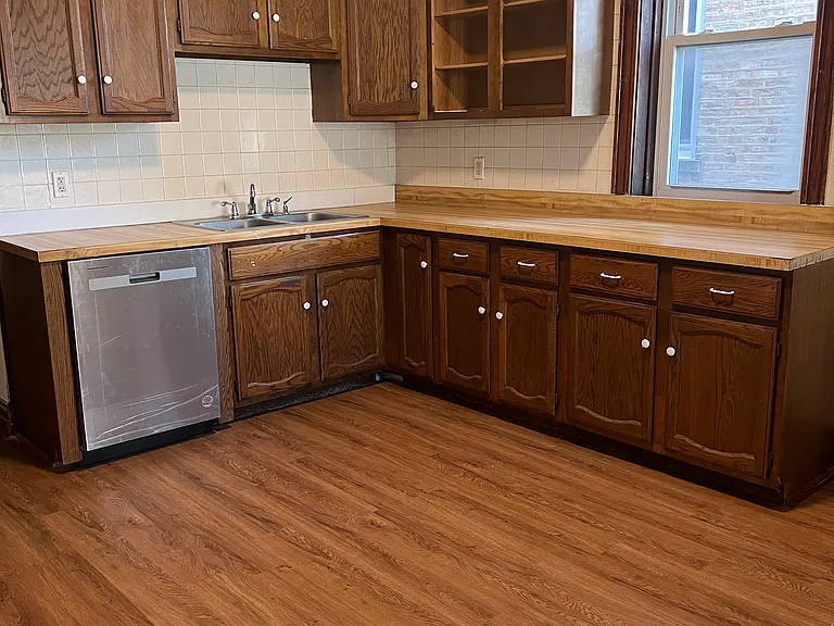 932 N Fairfield Ave #1 — Photo 1
