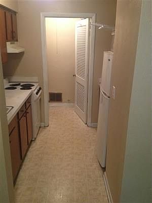 1st image of 250 Delaware Ave APT 3