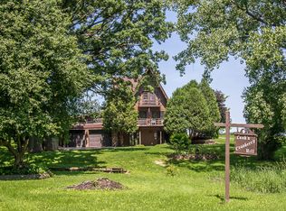 N3633 Petrie Rd, Lake Geneva, WI 53147