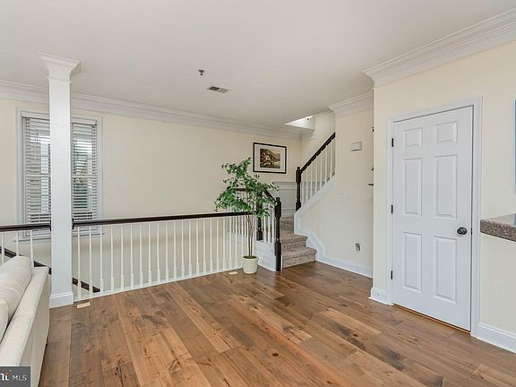 4th image of 7147 Mason Grove Ct #21