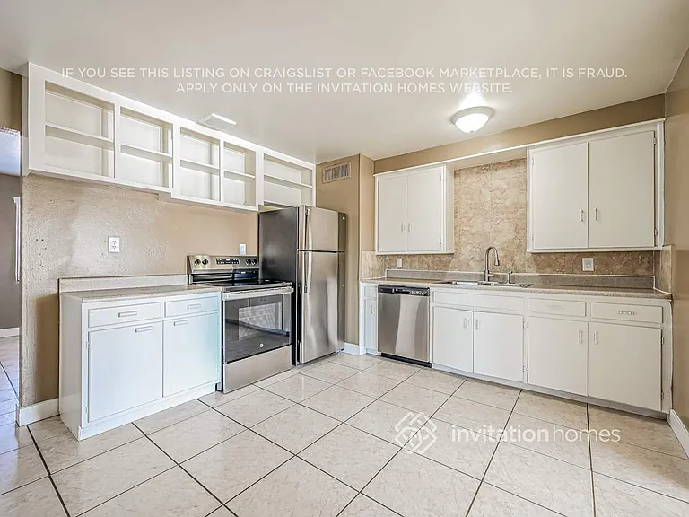 11207 W Oregon Ave — Photo 7