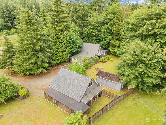 3rd image of 6821 Old Hwy 410 SW