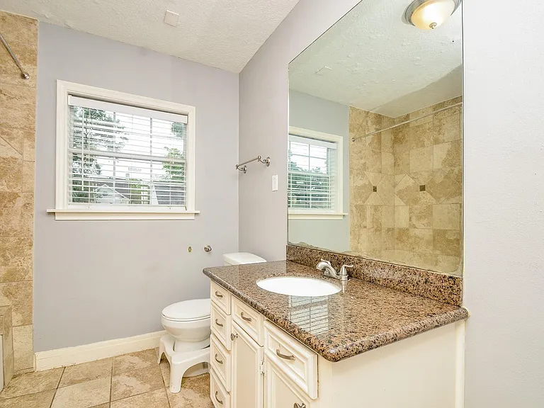 4315 Fernwood Dr — Photo 30