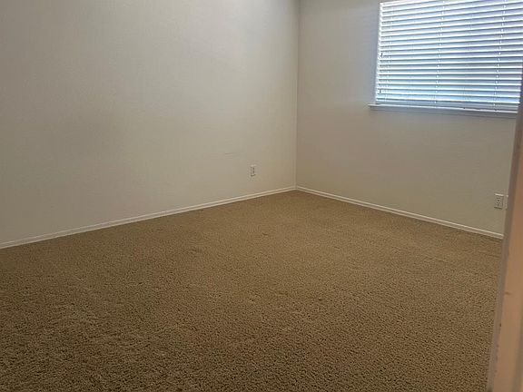 5th image of 1542 E Alluvial Ave Unit 103