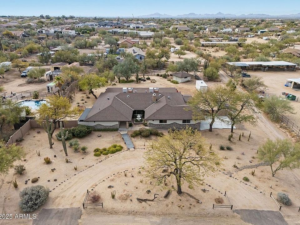 1st image of 5911 E Peak View Rd