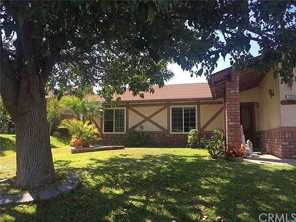 2nd image of 12028 Blazewood Dr