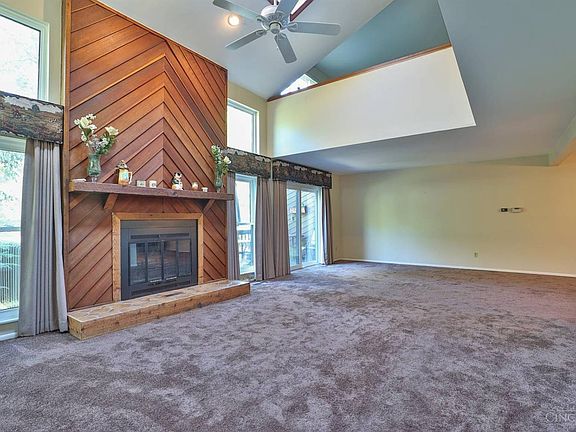 5th image of 8556 Wyoming Club Dr #12