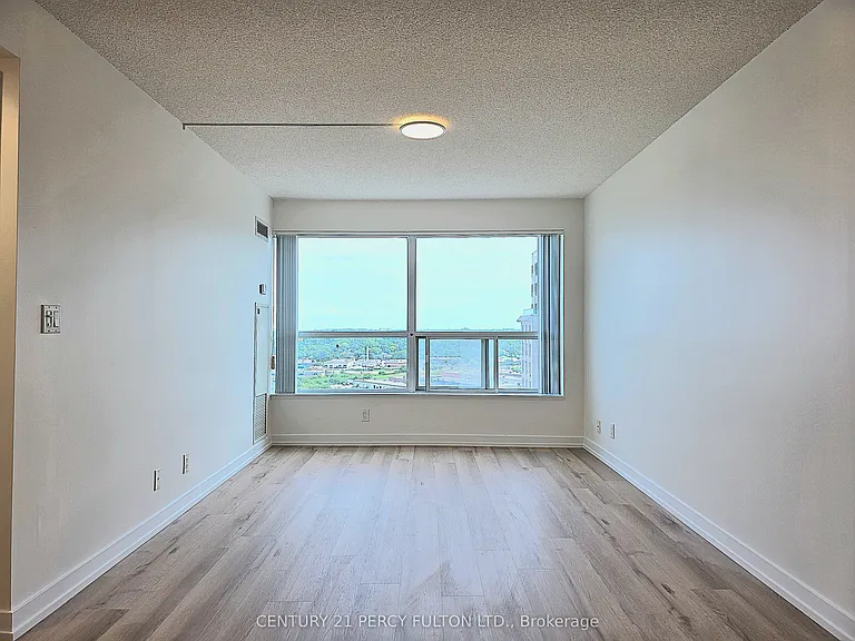 36 Lee Centre Dr #2108 — Photo 5