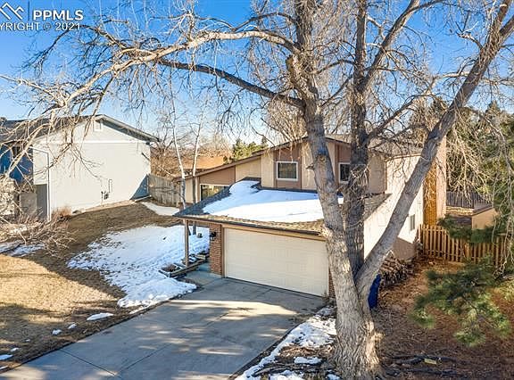 3rd image of 5325 Bunk House Ln