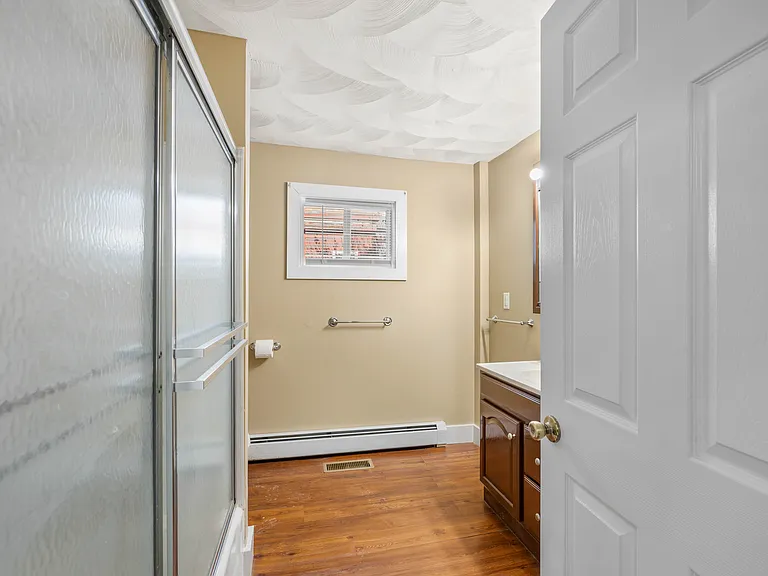 15 Jefferson St #1 — Photo 15