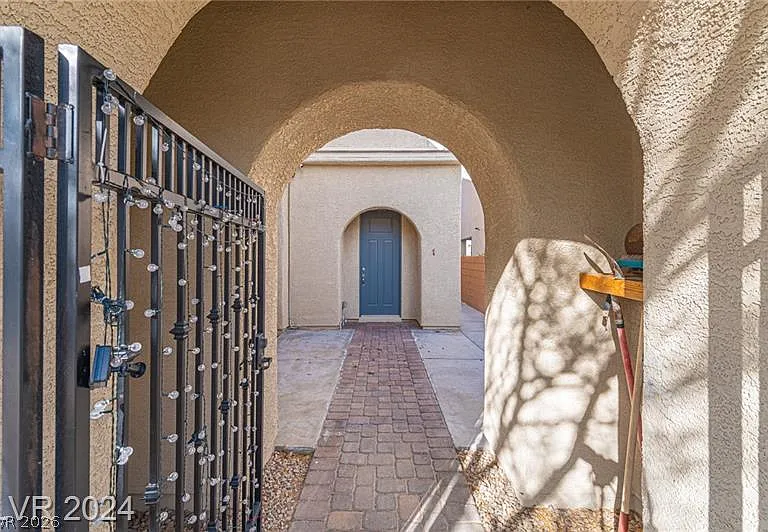 9056 Tony Ridge Ave — Photo 2