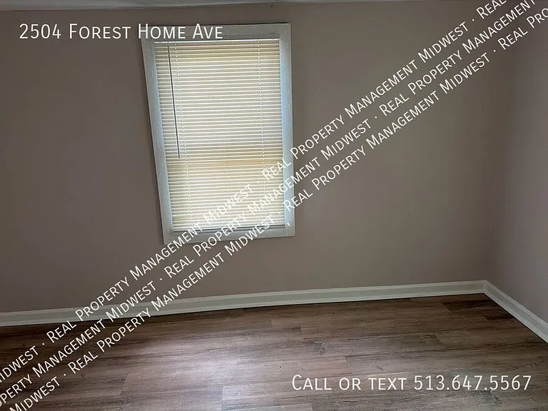2504 Forest Home Ave — Photo 24