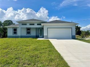 1907 Moore Ave, Lehigh Acres, FL 33972