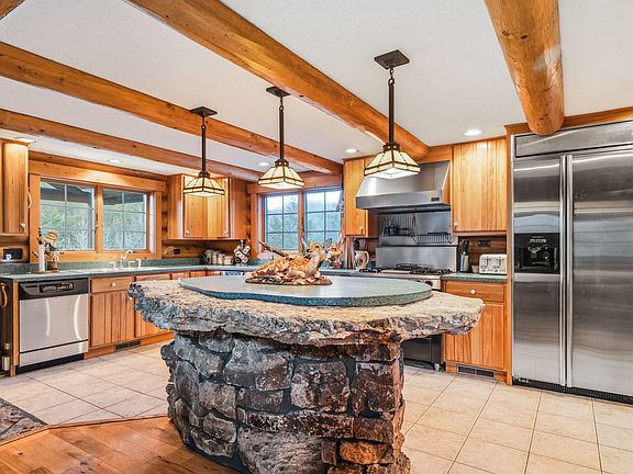 14th image of this home