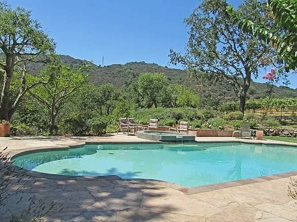 22501 Mount Eden Rd — Photo 1