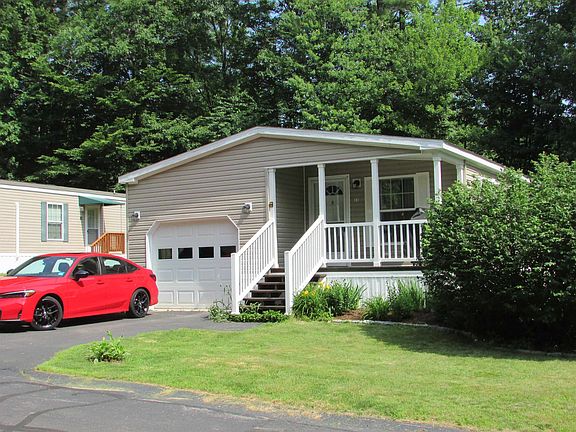 2nd image of 71 Fox Hill Lane