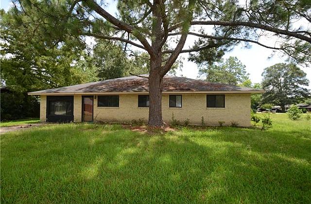 1st image of 4478 Yvonne Dr