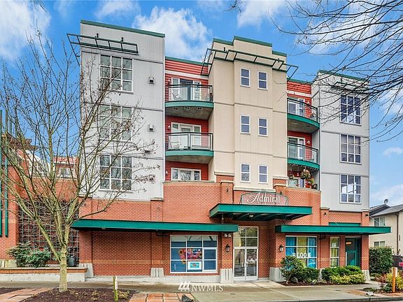 Location! Location! Location!  Perfectly situated in the heart of West Seattle's Admiral District you are just steps away from shops, restaurants, cafes and all the amenities of the Admiral District.  Walkability doesn't get any better than this.