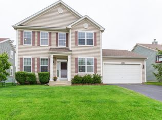 3172 Humboldt St, Elgin, IL 60124