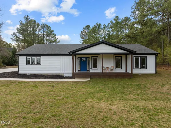 662 Arnold Rd, Louisburg, NC 27549
