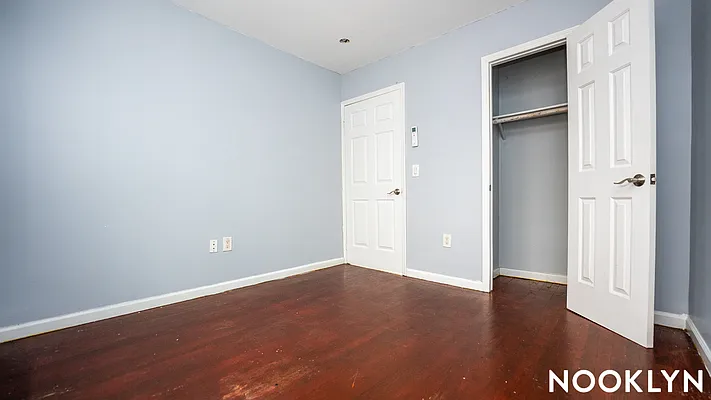 Rented by Nooklyn NYC LLC | media 9