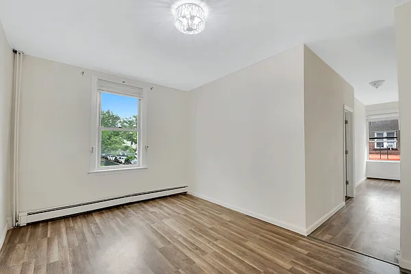 Rented by Compass | media 13