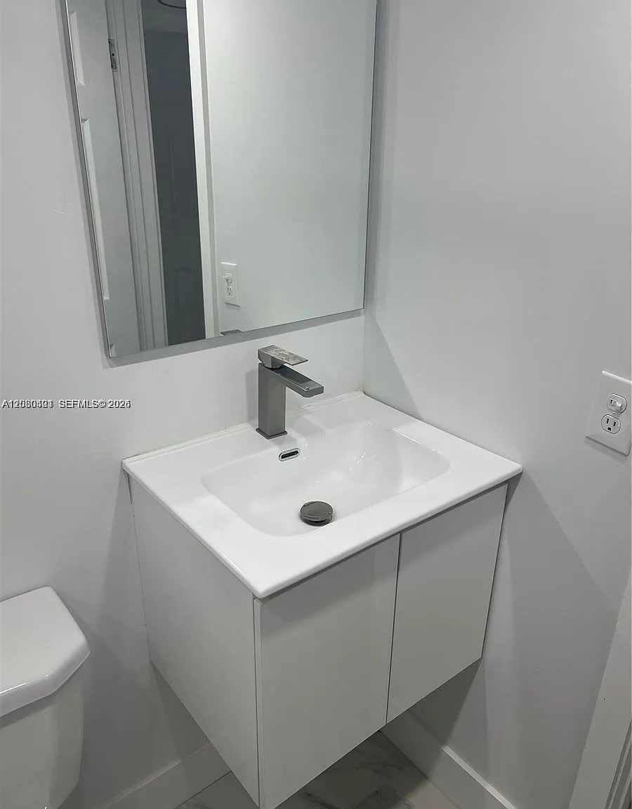 Spanish Oaks Condo — Photo 3