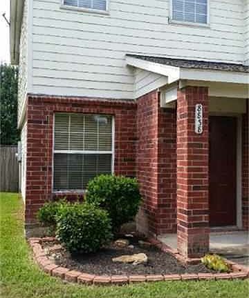 3rd image of 8838 Ancient Willow Dr