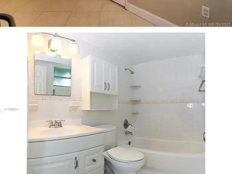 427 Santander Ave #302 — Photo 5
