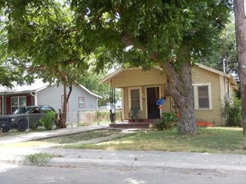 1st image of 922 Eldorado St