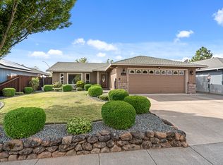 1355 Kaye St, Medford, OR 97501