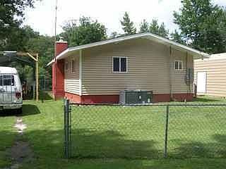 2nd image of 218 Cathole Ln