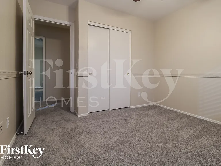 23768 W Desert Bloom St — Photo 14