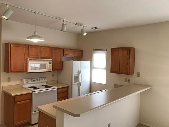 3rd image of 3726 S Avenida De Los Solmos