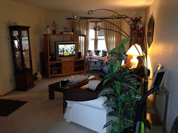 2nd image of 1817 Milwaukee Ave APT 9