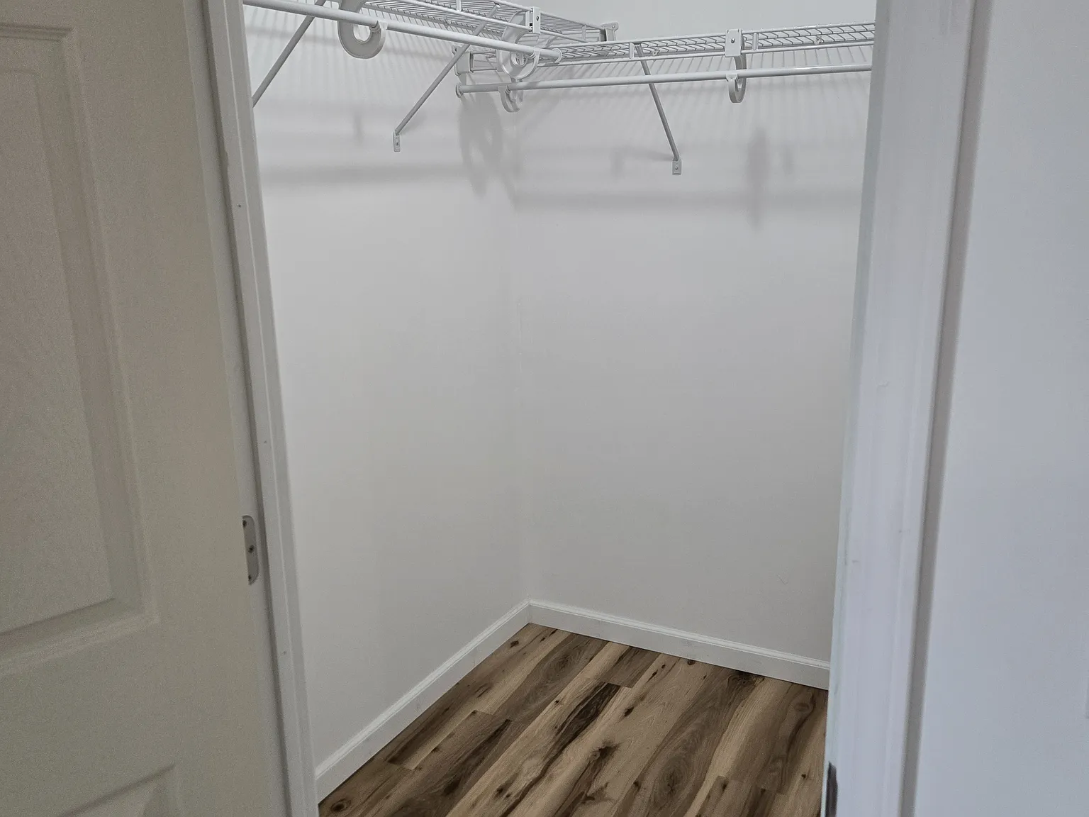 2 bed, 1056 sqft, $1,000 — Photo 4
