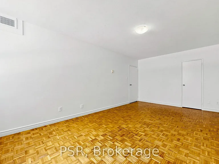 240 Markland Dr #210 — Photo 12