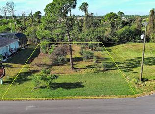 43 Tee View Rd, Rotonda West, FL 33947