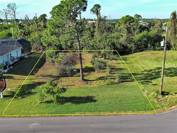 43 Tee View Rd Lot 1120, Rotonda West, FL 33947
