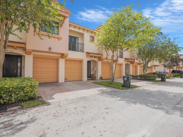 4760 Preserve Street, Coconut Creek, FL 33073