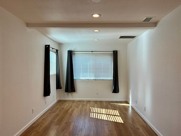 3rd image of 1660 Independence Way